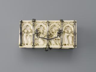 Casket with arches (coffret; frise d'arcatures; colonnettes) (Top)