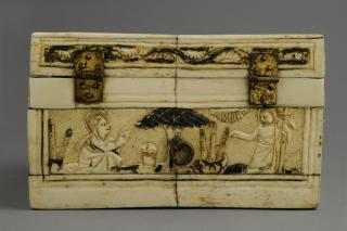 Casket (coffret) (Body, back)