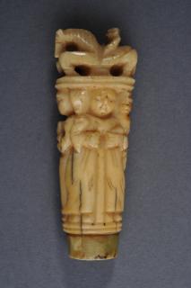 Knife handle (manche de couteau) (Side)
