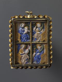 Double-sided openwork pendant, 2 registers (plaquette ajourée) (Side 1)
