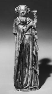 Relief (appliqué) (Front)