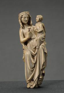 Relief (appliqué) (Front)