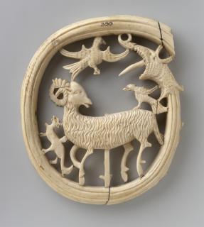 Head of crozier (crosse) (Back)