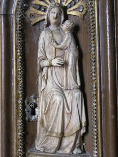 Relief (appliqué) (Front)
