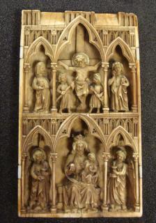 Centre panel (fragment of a triptych or polyptych), 2 registers, 3 arches across (frise d'arcatures; colonnettes) (Front)
