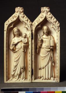 Gabled diptych, 1 register, 1 ogee arch across, bands of rosettes (décor de roses); also known as the Salting Diptych (Front)