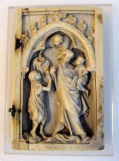 Wing, right (fragment of a diptych), 1 register, 1 arch across (plaquette; colonnettes) (Front)