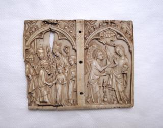 Panels (2)(fragments of a casket; front and end), with arches (coffret; frise d'arcatures) (Front)
