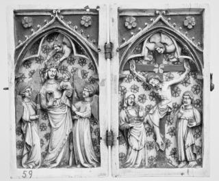 Diptych, 1 register, 1 arch across (plaquettes) (Front)