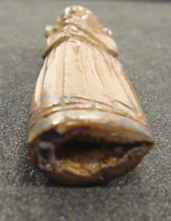 Knife handle (manche de couteau) (Bottom)