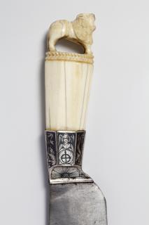Knife handle (manche de couteau) (Detail)
