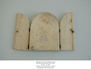 Rounded-top triptych (Back)