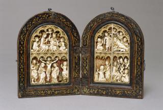 Rounded-top openwork triptych made into a diptych, 2 registers, 6 arches across (frise d'arcatures; ajouré) (Front)