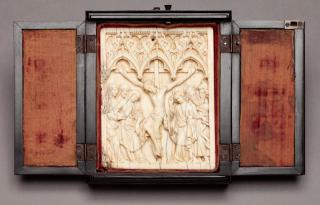 Panel (possibly a pax), 1 register, 3 arches across (frise d'arcatures; plaquette; baiser de paix) (Front)