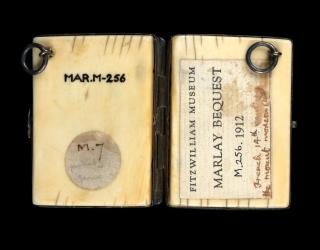 Diptych, 1 register, 1 arch across (plaquette) (Back)