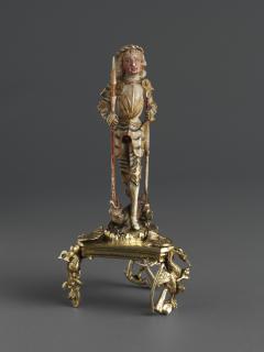 Statuette (Front)