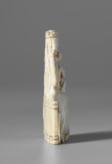 Statuette (Side)