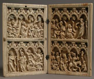 Diptych, 2 registers, 4 arches across (frise d'arcatures) (Front)