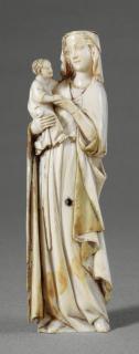 Relief (appliqué) (Front)