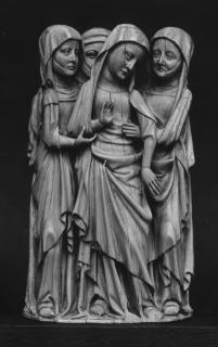 Relief (appliqué) (Front)