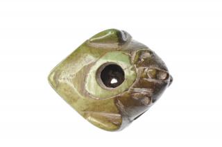 Rosary bead, 2 faces (chapelet) (Top)
