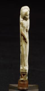 Dagger handle (?) (Side)