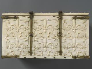 Casket (coffret) (Body, back)