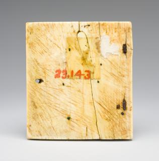 Wing, right (fragment of a diptych), 1 register, 1 arch across (plaquette) (Back)
