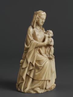 Statuette (Front)