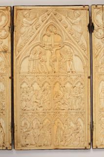 Triptych. 3 registers, with arches (frise d'arcatures) (Centre panel)
