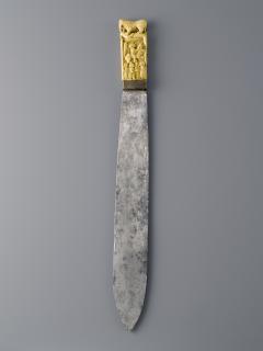 Knife handle (Side 1)
