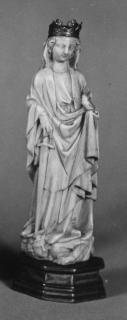 Statuette (Front)