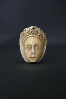 Rosary bead, 2 faces (chapelet) (Side 1)