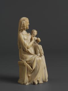 Statuette (Side)