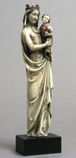 Statuette (Front)