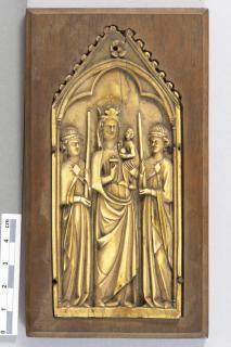 Gabled panel (fragment; centre panel of a triptych), 1 register, 1 arch across (colonnettes) (Front)
