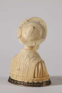 Bust (Back)