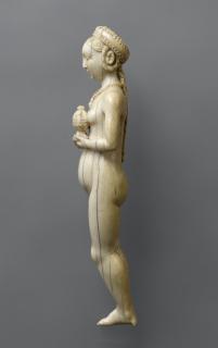 Statuette (Side)