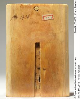 Pax, 1 register, 3 arches across (baiser de paix) (Back)