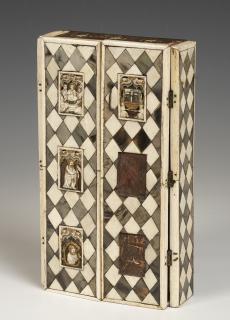 Polyptych, 3 registers (wings), openwork panels, ogee arches (tabernacle; ajouré; colonnettes) (Front)