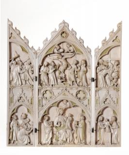 Gabled triptych, 2 registers, 1 arch across, bands of rosettes (colonnettes; décor de roses) (Front, open)