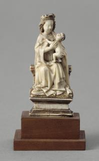 Statuette (Front)