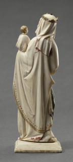 Statuette (Back)