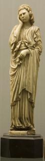 Statuette (fragment of a group) (Front)