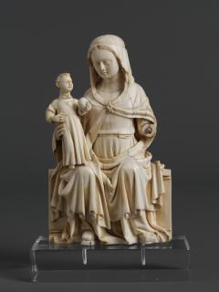Statuette (Front)