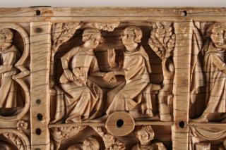 Lid (fragment of a casket), 2 registers, with quatrefoils (quatre-feuilles; coffret) (Front, detail)