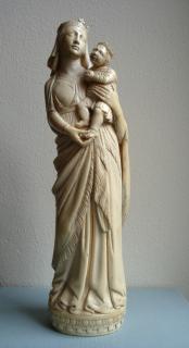 Statuette (Front)