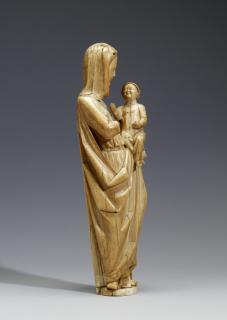 Statuette (Side)