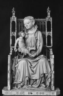Statuette (Front)