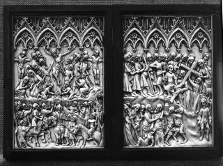 Diptych, 1 register, 4 arches across (plaquettes; frise d'arcatures) (Front)